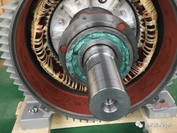 詳解電機(jī)防潮加熱帶的用途、選型及安裝事項——西安泰富西瑪電機(jī)（西安西瑪電機(jī)集團(tuán)股份有限公司）官方網(wǎng)站